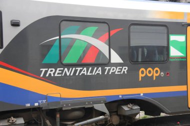 Yerel Trenin Çekimi Trenitalia Pop .