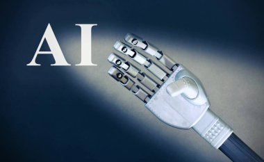 Robotik bir elin kapağını kapat