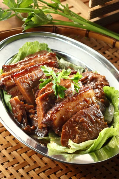 아시아 요리에는 타노를 돼지고기 요리한다 — 스톡 사진