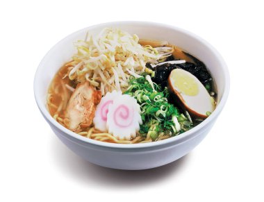 Fasulye filizli Japon tonkotsu ramen ve domuz kemiği çorbası.