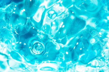 Mavi berrak taze su arkaplanı.