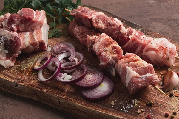 Raw Pork Meat Wooden Sticks Pickled Kebab Spices Top View — Stockfoto