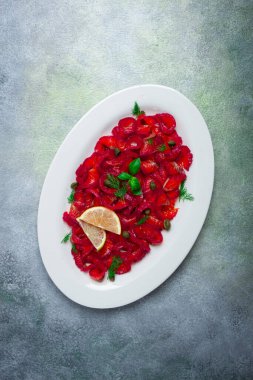 Pancar, İskandinav çerezi, pancar gravlax, hafif tuzlu balık, ev yapımı, insan yok.,