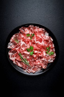 Dilimlenmiş jambon, prosciutto, İtalyan yemeği, lezzet, parma jambonu, üst manzara, insan yok.,