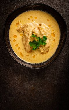 Satsivi, ceviz soslu tavuk, soğuk yemek, Gürcü mutfağı, ev yapımı, insan yok.,