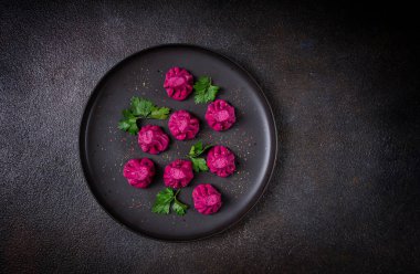 Pancar pancarı, mini khinkali, mor, Gürcü mutfağı, insan yok.,