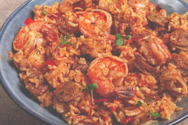 Jambalaya, krep, Amerikan pilavı, tavuklu ve karidesli pirinç, sebze, ev yapımı, insan yok.,