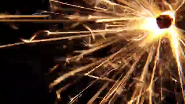 Closeup Top View Firework Golden Fountain Dark Background Pyro Glistening — Video Stock