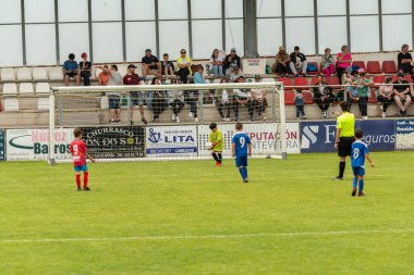 Illa de Arousa, Pontevedra, İspanya. 10 'u, 2023. Kayıtlı takımlar arasındaki maçlar gittikçe yaklaşıyordu..