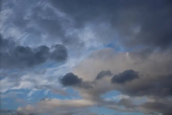 Bellissimo Cielo Con Nuvole Sfondo Natura — Foto Stock