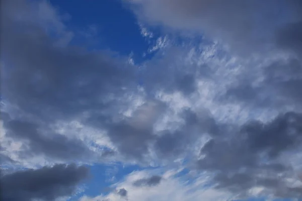 Bellissimo Cielo Con Nuvole — Foto Stock