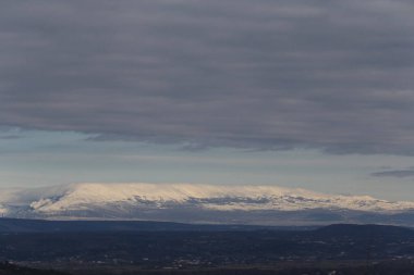 Dağların güzel manzarası