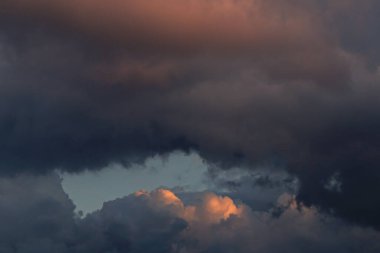 Gökyüzündeki güzel bulutlar