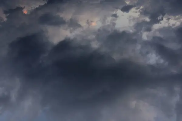 Donkere Wolken Lucht — Stockfoto