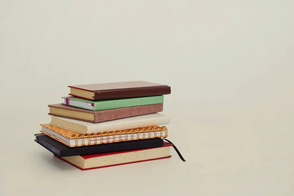 Stack Books Wooden Table Background — Stock Photo, Image