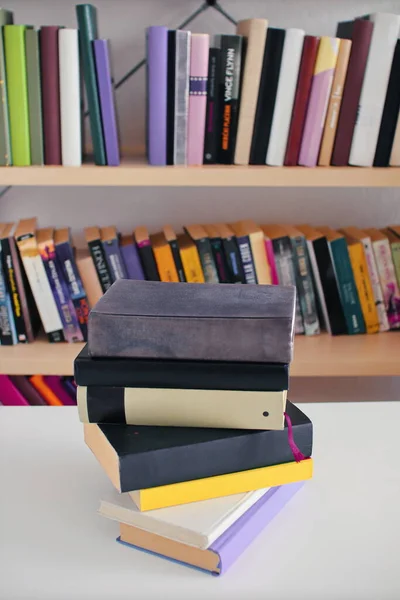 Montón Libros Colores — Foto de Stock