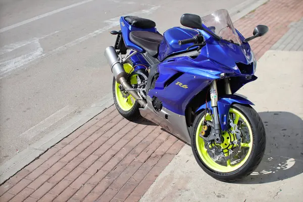 Split Croácia 2023 Nice Azul Yamaha Moto Esportiva — Fotografia de Stock