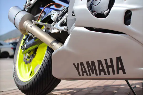 Split Kroatien 2023 Trevlig Blå Yamaha Sport Motorcykel — Stockfoto