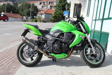 Bölünme, Hırvatistan, 16.10.2023. Hızlı spor motosikleti Kawasaki