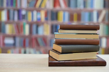 Masada kitap yığını, eğitim, ai, okul,