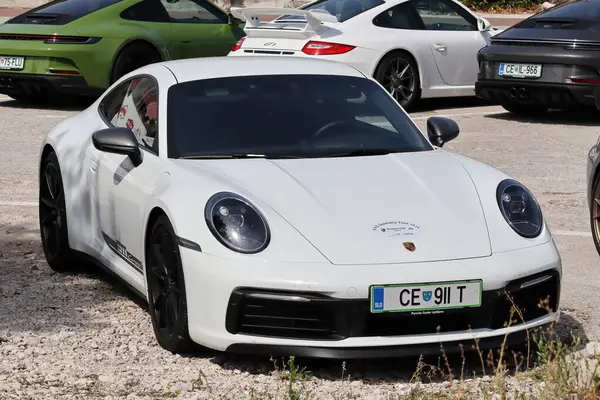 Şehirdeki araba parkı