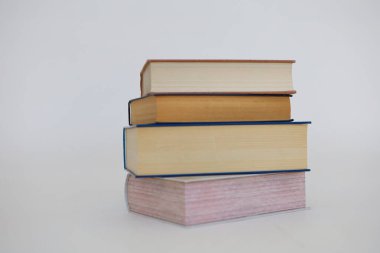 William Shakespeare 'in kitapları, edebiyat, romanlar, kısa hikayeler, şiir, makale, yüksek kaliteli kitaplar, eğitim