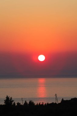 Akdeniz 'de gün batımı.