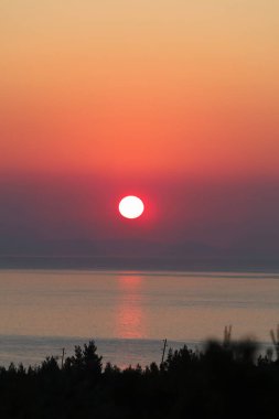 Denizde gün batımı