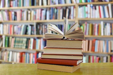 kazık kitap kütüphane.