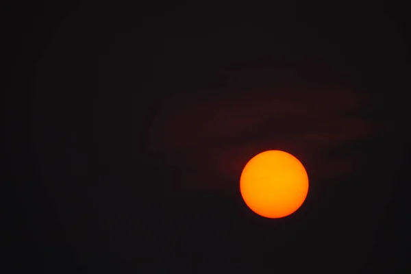 Раннее Вечернее Солнце Висконсине Притупило Лесные Пожары Канаде Июне 2023 — стоковое фото