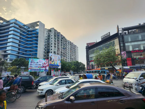 Mirpur Dhaka Bangladesh 2023 Traffics Dhaka Korsar Signal Framför Sony — Stockfoto