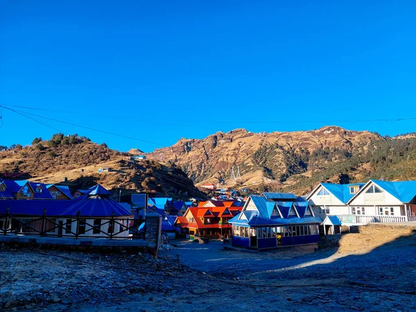 Kuri Village Kalinchowk Prachtige Kleurrijke Huizen Vallei Van Een Berg — Stockfoto