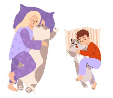 Pelüş oyuncaklarla uyuyan sevimli insanlar. Büyük kedi yastığı olan bir kadın ve köpek oyuncağı olan bir çocuk. Düz tarzda izole edilmiş karakterler. Vektör illüstrasyonu