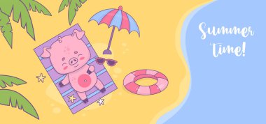 Yaz zamanı yatay posteri. Tropikal sahilde palmiye yapraklarının altında güneşlenen mutlu domuz kumsalı. Sevimli komik plaj tatil hayvanı karakteri. Vektör illüstrasyonu