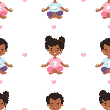 Kusursuz yoga çocukları. Şirin gülümseyen afro-amerikalı kız ve oğlan meditasyon yapıyor.