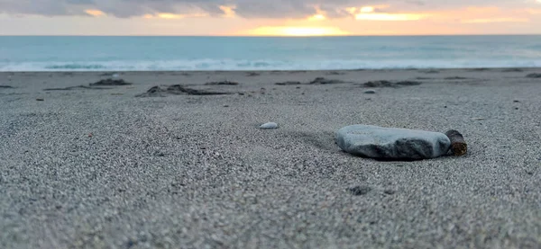 Морський Камінь Тлі Заходу Сонця Або Світанку Текстури Камені Пляжі — стокове фото