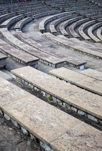意大利南部科森察卡拉布里亚地区的圆形剧场的竞技场景观 美丽的风景 自然全景 — 图库照片