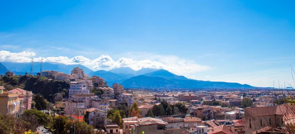 山の眺め スカレア市 コゼンツァ カラブリア 南イタリア 上からの眺め 幻想的な景色 自然パノラマ — ストック写真