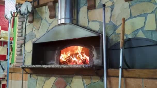 Cocinar Pizza Napolitana Horno Tradicional Leña Chimenea Para Horno Cocina — Vídeos de Stock