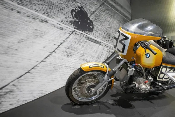 stock image Munich, Germany, December 7, 2023: Historic BMW motorcycle at the BMW Museum in Munich, Germany. BMW's legacy of innovation.