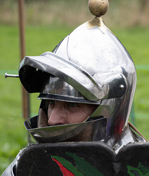  Kenilworth  England  July  29 2023   Knight   wearing  his   suit  of  armour ready  for  a  joust  a  Kenilworth Castle  