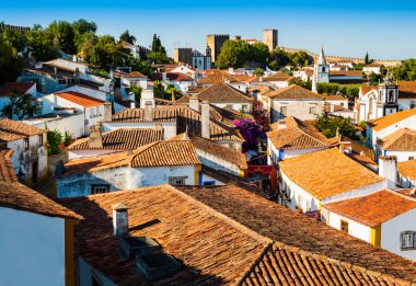 Obidos 'un panoramik manzarası, Lizbon yakınlarındaki ortaçağ köyü, Oeste bölgesi, Portekiz