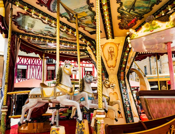 stock image Stunning vintage merry-go-round with painted flying horses