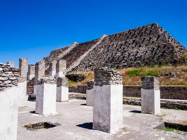 stock image Tula is a Mesoamerican archeological site, which was an important center which reached its height as the capital of the Toltec Empire between the fall of Teotihuacan and the rise of Tenochtitlan