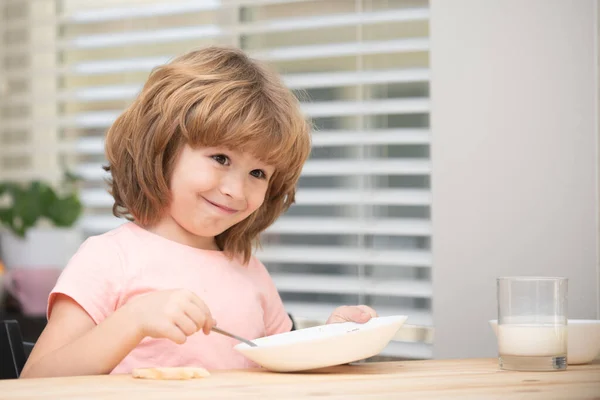 Child Eating Healthy Food Home Baby Eat Soup Spoon — Stock Photo, Image