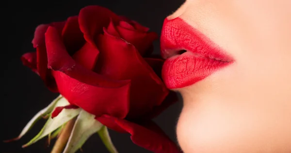 Naakt Make Schoonheid Lippen Lippenstift Close Het Aanbrengen Van Make — Stockfoto