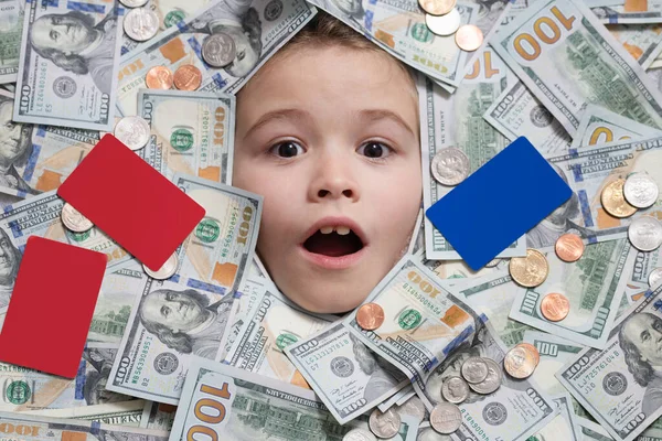 Bambini Sono Ricchi Faccia Ragazzino Divertente Con Soldi Dollari Banconote — Foto Stock