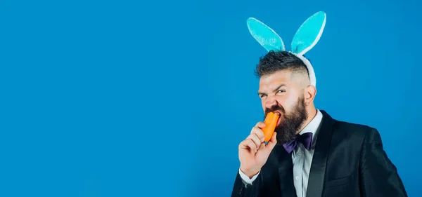 Happy Easter Egg Smile Easter Man Man Suit Bunny Rabbit — Foto de Stock