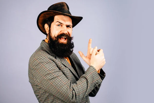Young Handsome Bearded Carefree Funny Man Suit Fingers Guns Close — Stock Photo, Image