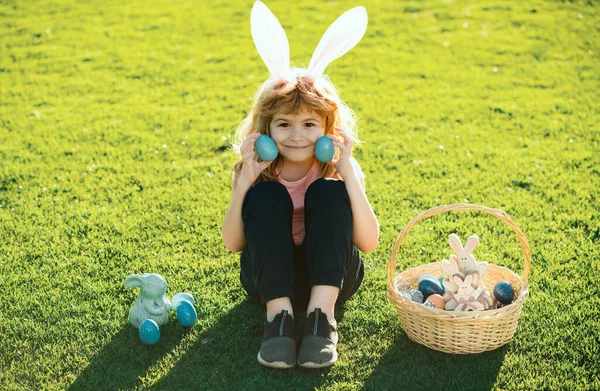 Easter Bunny Kids Child Boy Bunny Easter Ears Painting Eggs — 图库照片